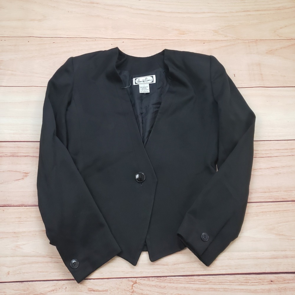 Vino de Casa Blazer Women 1 Black Collarless Asymmetric Single Button Jacket